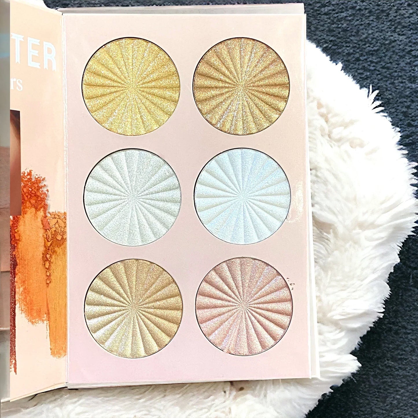 Mocallure Professional Makeup Ultimate Utopia Book Palette
