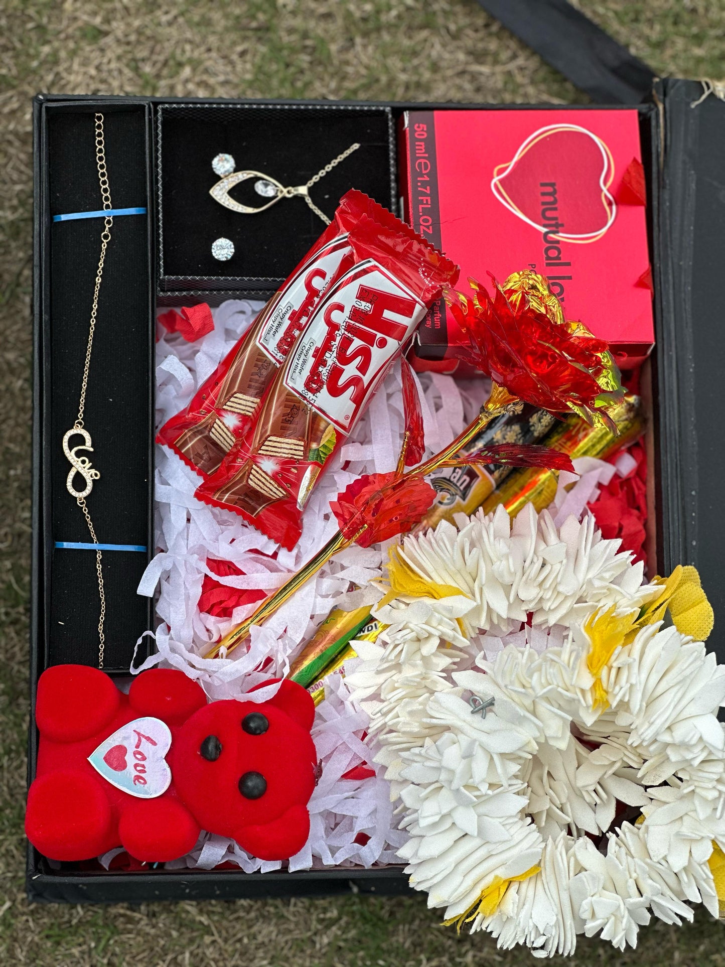 Exclusive Eid Gift Box for Your Beloved