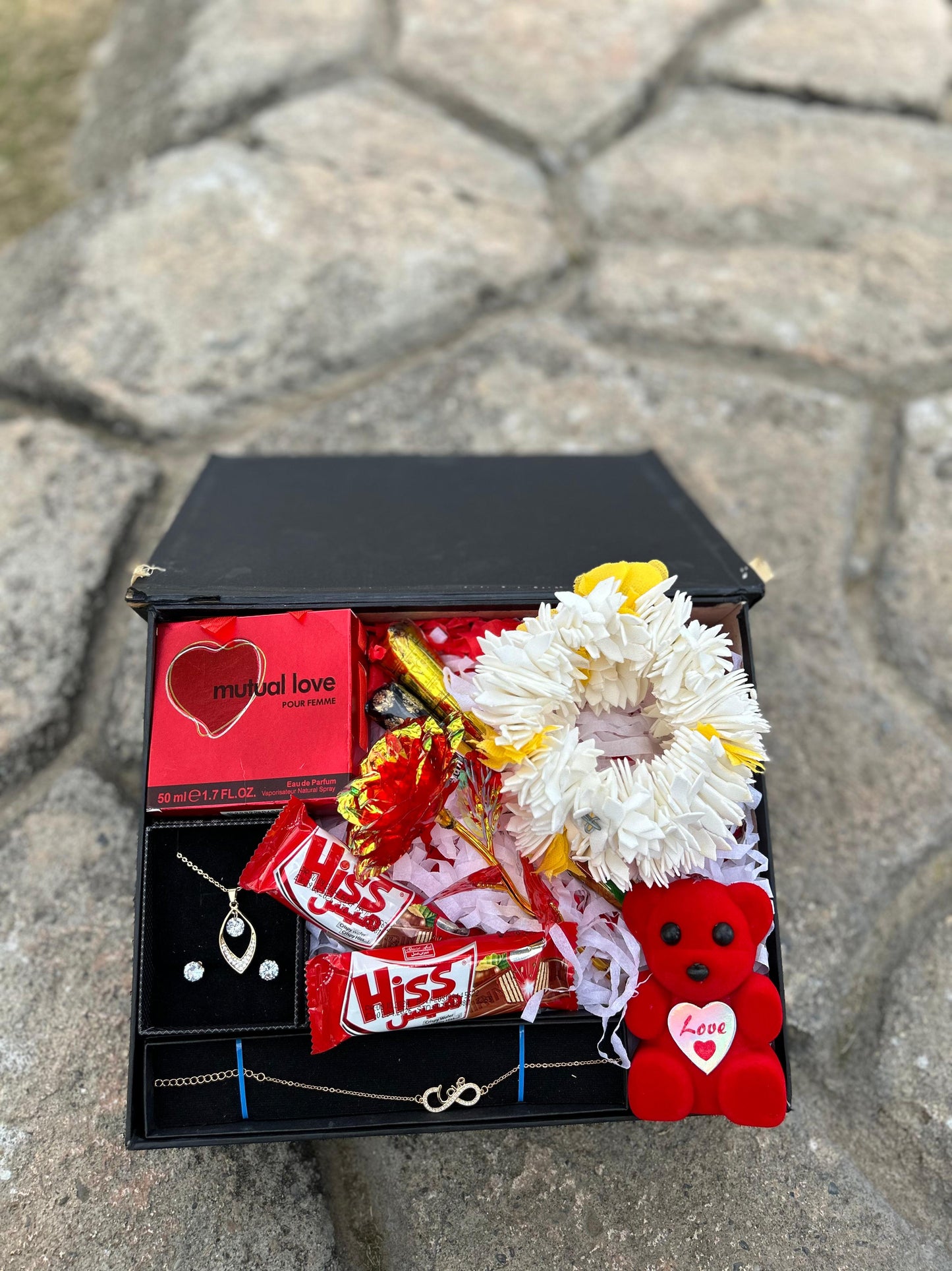 Exclusive Eid Gift Box for Your Beloved